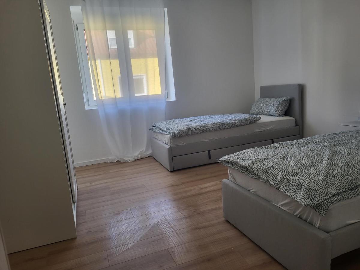 Apartment In Plankstadt ภายนอก รูปภาพ